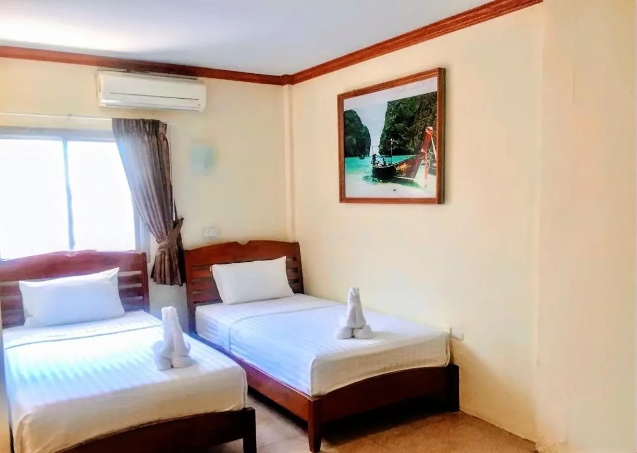 Golden Bee Phiphi Hotel  Phi Phi Don