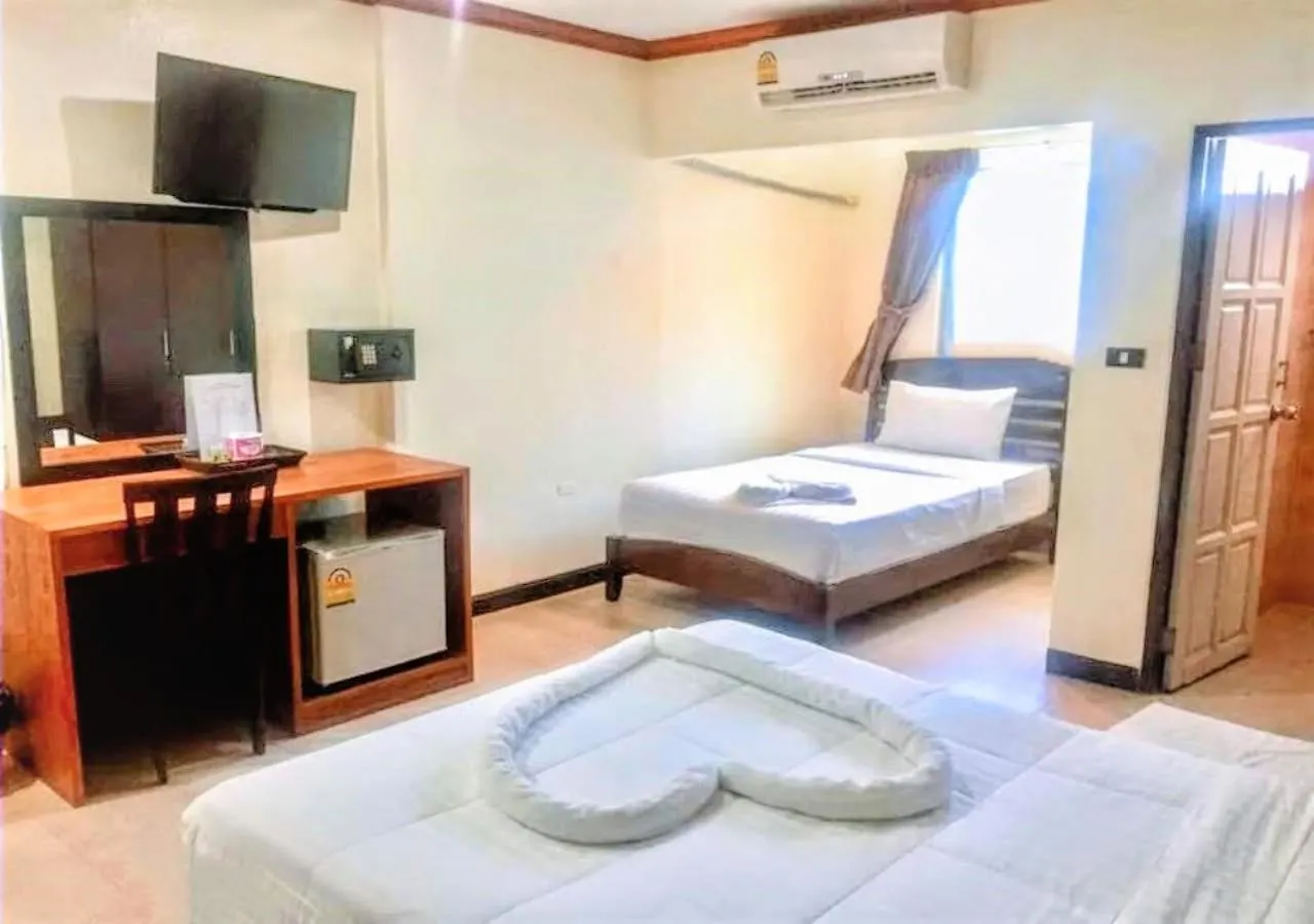 Golden Bee Phiphi Hotel