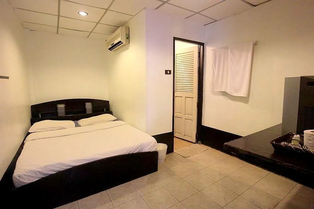 Hotel Golden Bee Phiphi  Ko Phi Phi