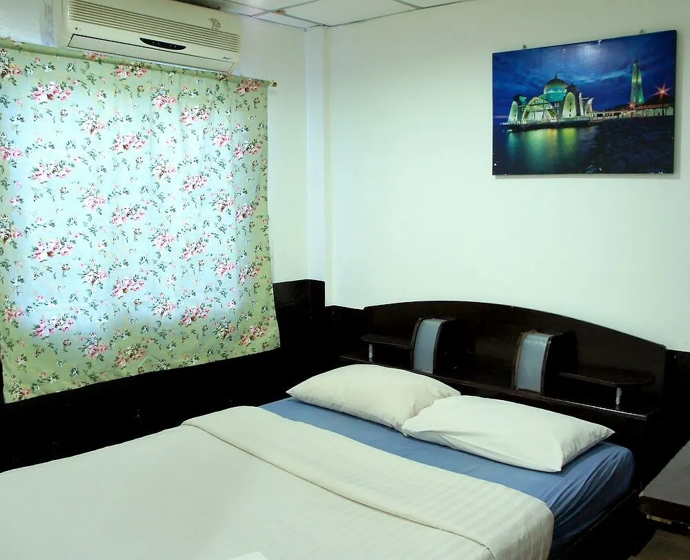 Hotel Golden Bee Phiphi