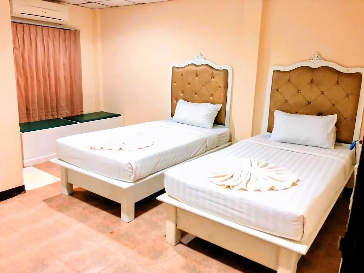 Hotel Golden Bee Phiphi 3*, Ko Phi Phi Tajlandia