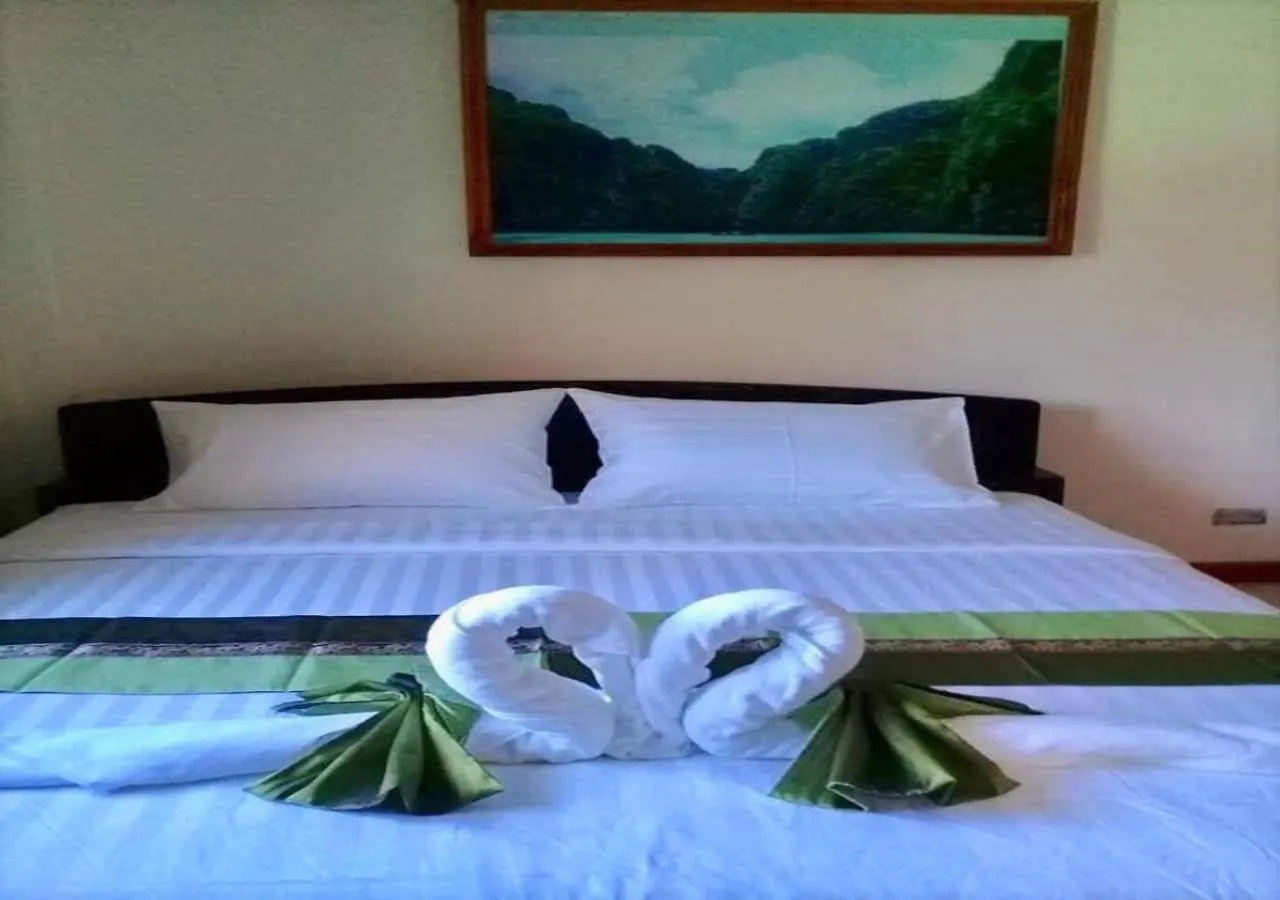 Hotel Golden Bee Phiphi