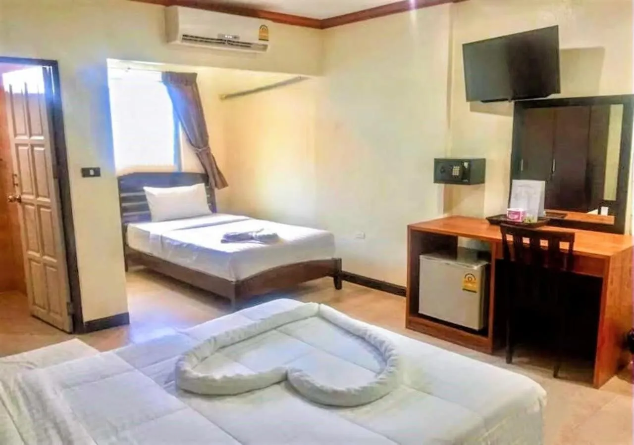 Golden Bee Phiphi Hotel