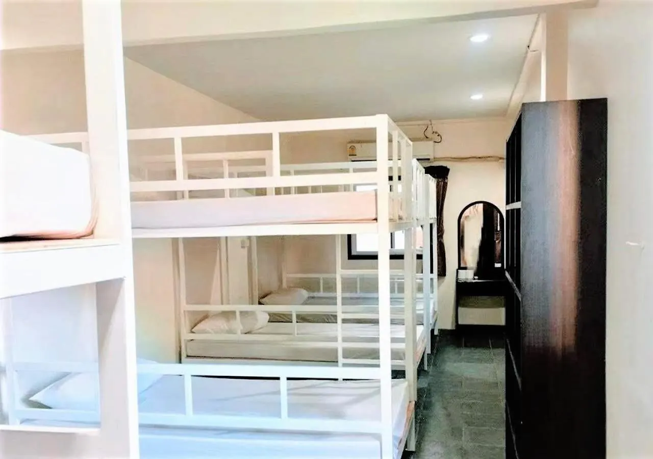 Hotel Golden Bee Phiphi 3*, Ko Phi Phi Tajlandia